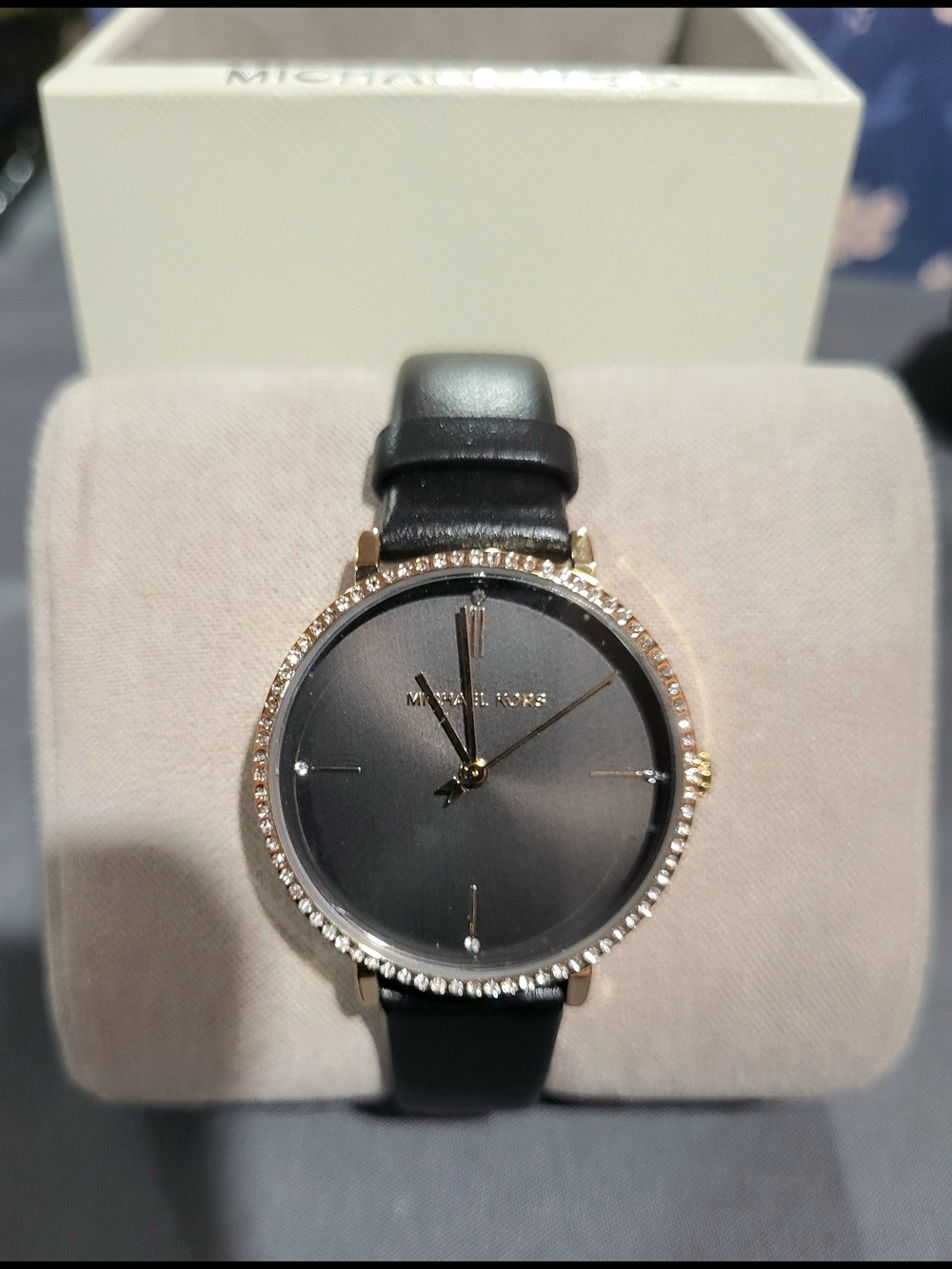 Womens Michael Kors Black Dial Leather Strap Watch with Gold Accents - Picture 2 of 9